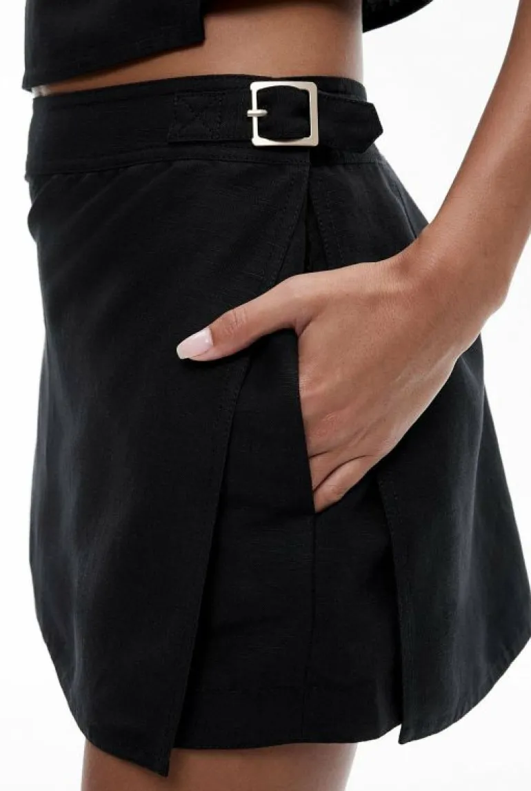 Skirts | Shorts^Witchery Buckle Detail Skort Black
