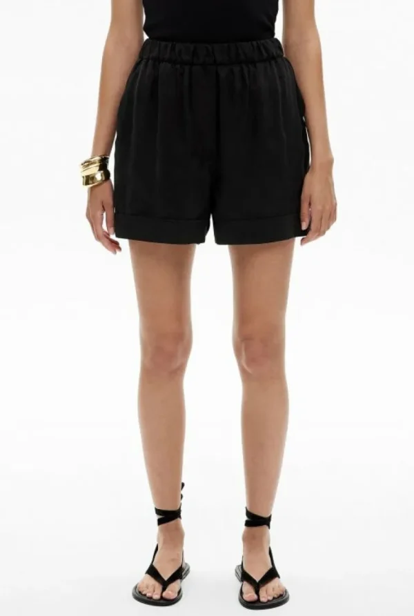 Shorts^Witchery Fluid Short Black