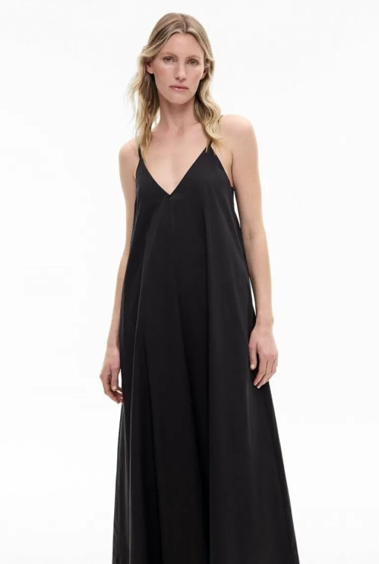 Sale | Dresses^Witchery Invert Pleat Maxi Dress Black