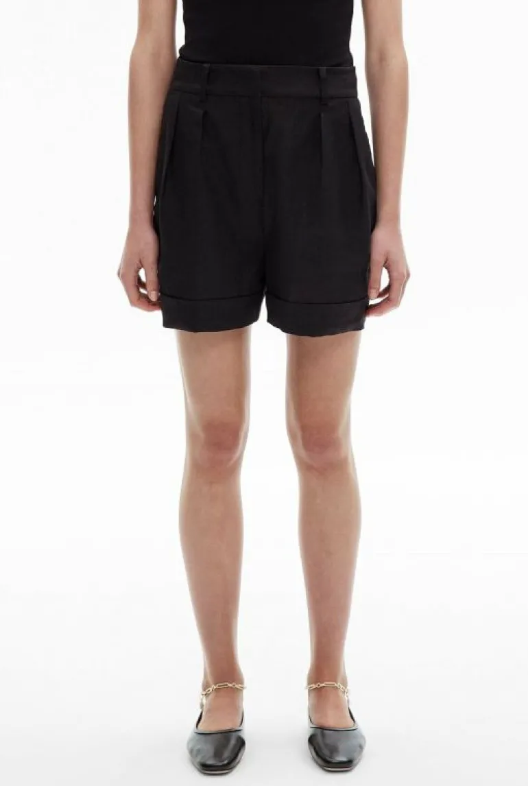 Shorts^Witchery Linen Pleat Short Black